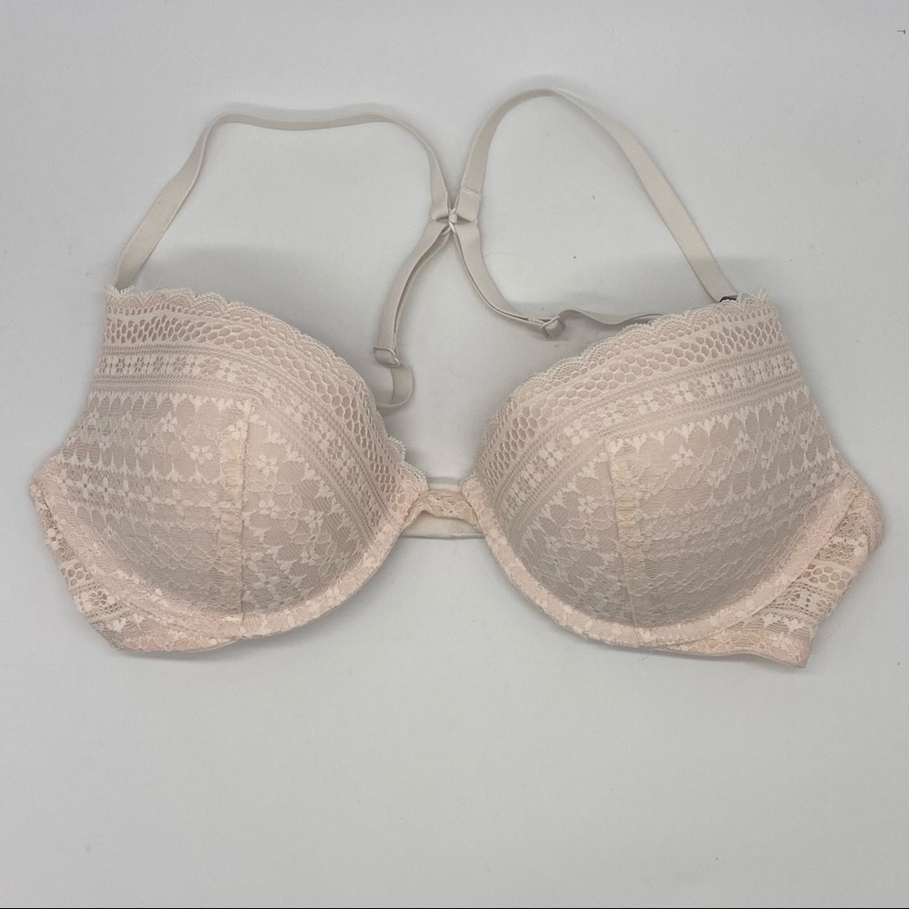 NWOT VICTORIA’S SECRET padded plunge bra 36C